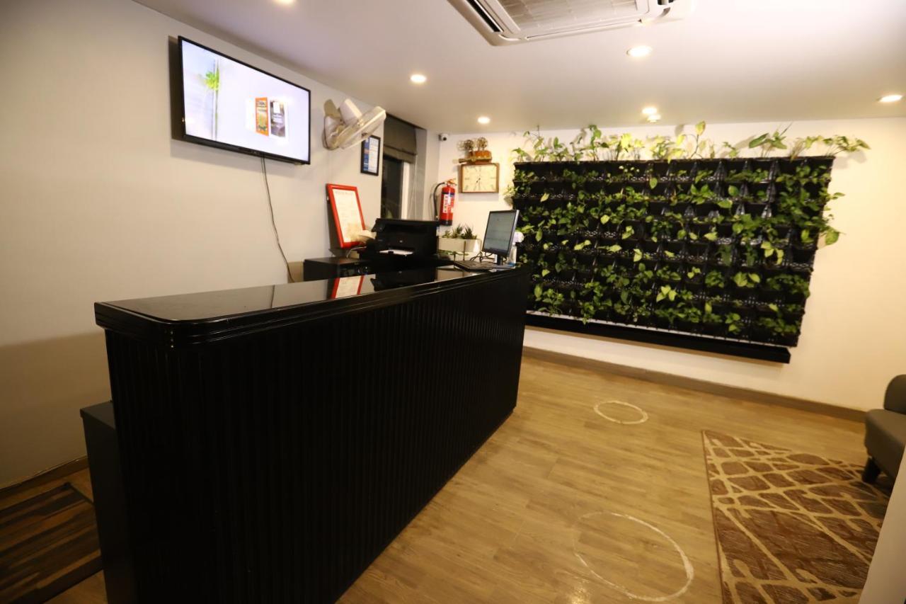 Bk Studio Hotel Gurgaon Exterior photo
