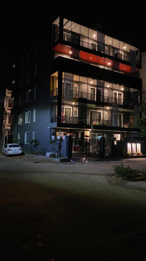 Bk Studio Hotel Gurgaon Exterior photo