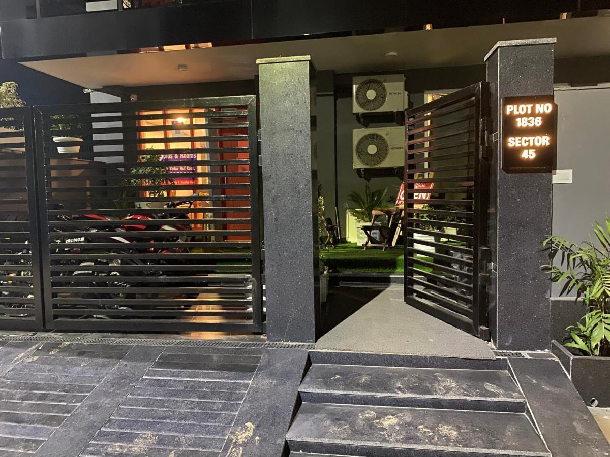 Bk Studio Hotel Gurgaon Exterior photo