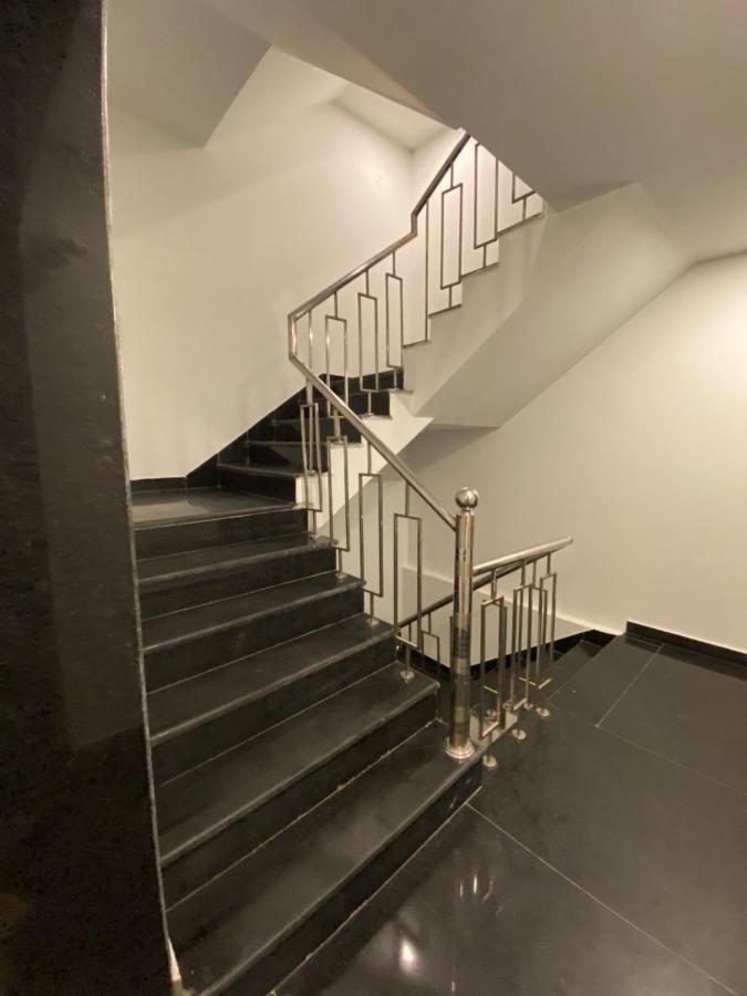 Bk Studio Hotel Gurgaon Exterior photo