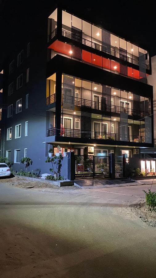Bk Studio Hotel Gurgaon Exterior photo